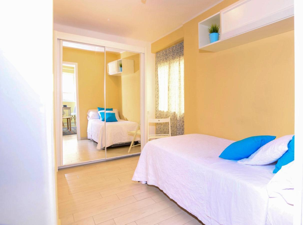 Apartamento Vialia Malaga Exterior photo